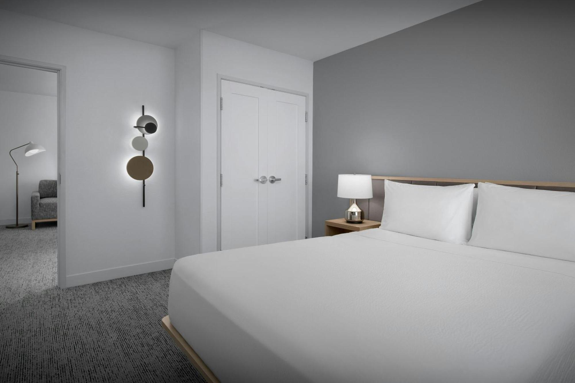 Towneplace Suites By Marriott Fort Myers Gulf Coast Esterno foto