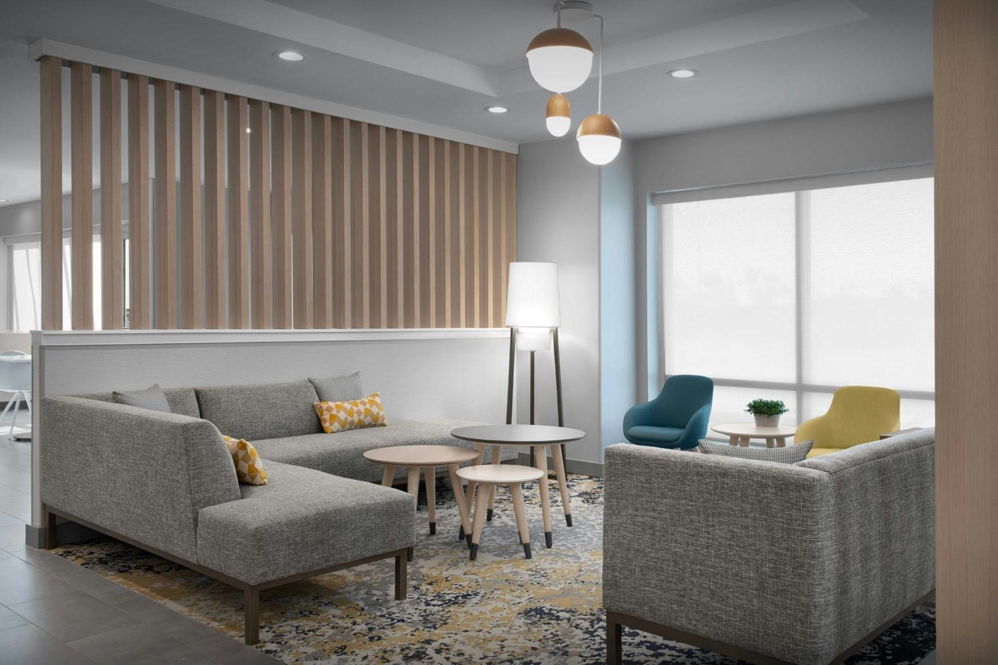 Towneplace Suites By Marriott Fort Myers Gulf Coast Esterno foto